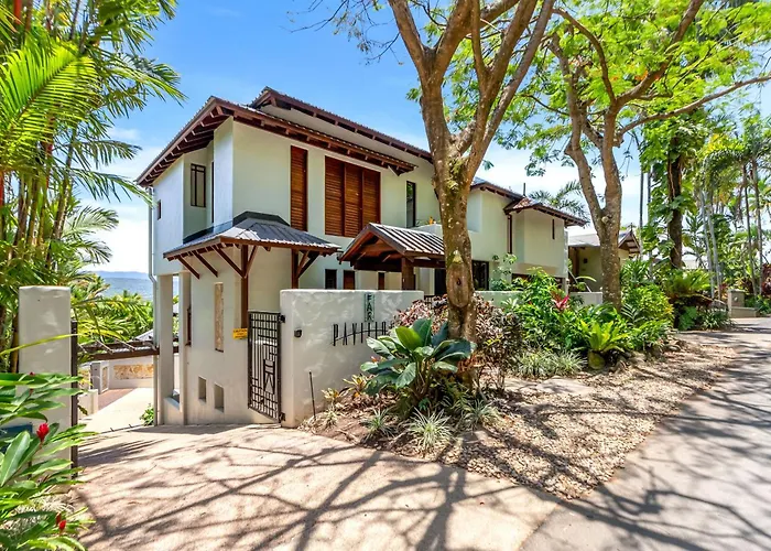 Far Pavilions - An Intimate Bali-Style Haven Port Douglas